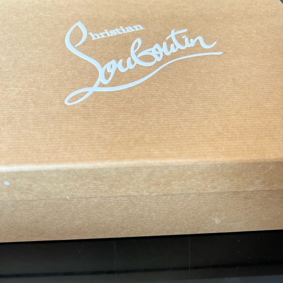 💯 Authentic CHRISTIAN LOUBOUTIN Iriza Patent Open-Side Red Sole Pump Black - Picture 10 of 10